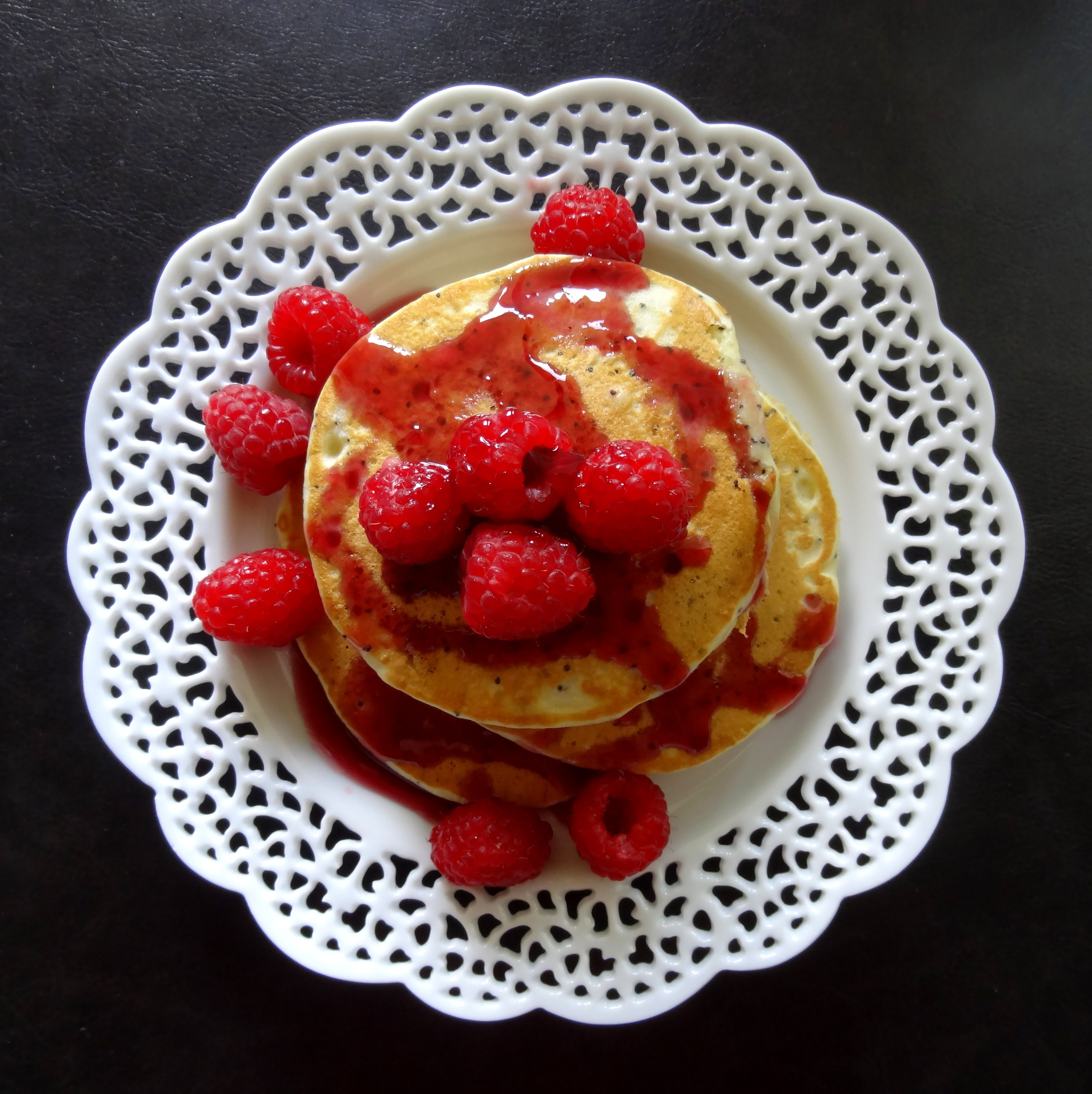 amaretto poppy seed pancakes