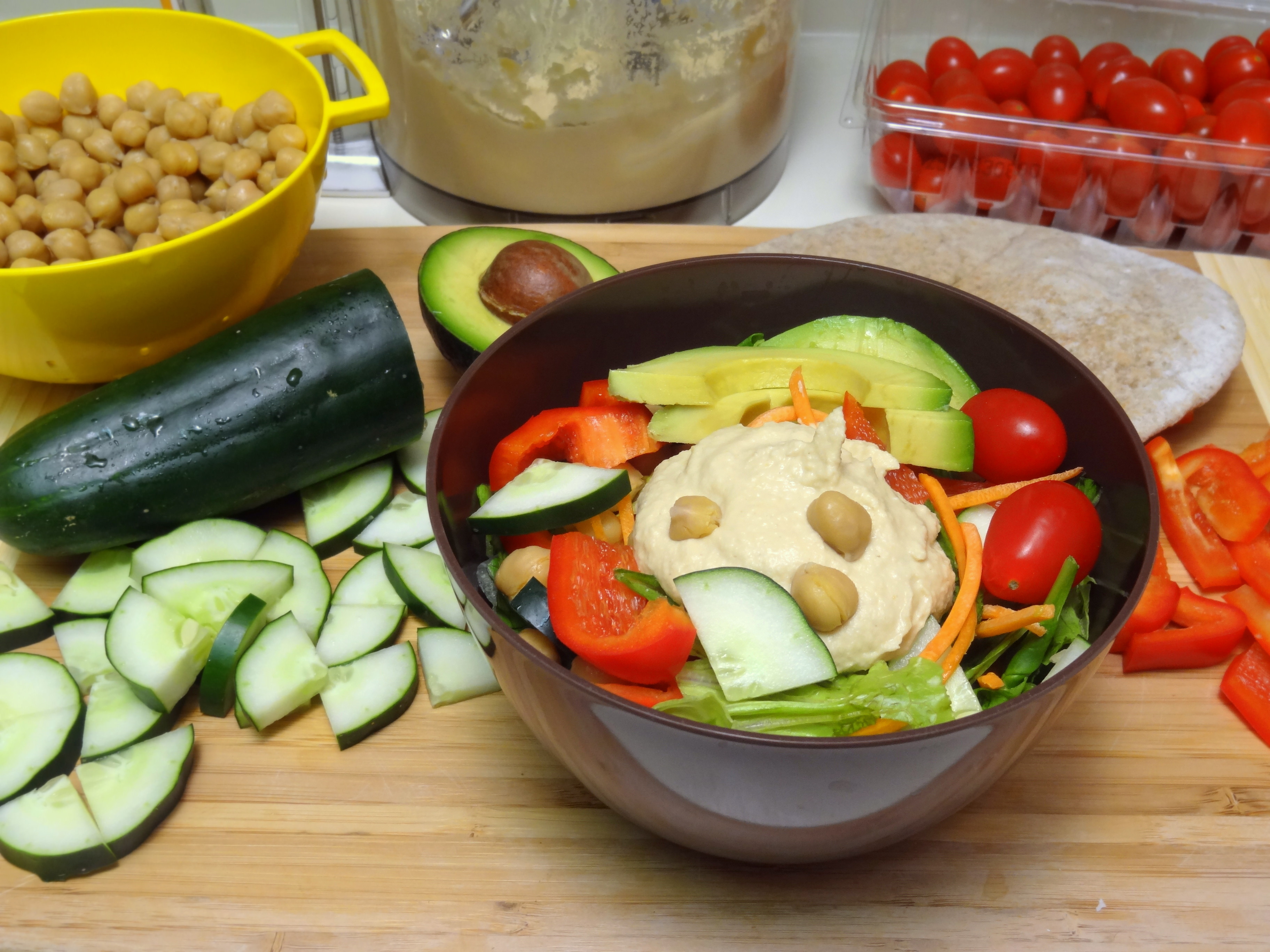 hummus salad