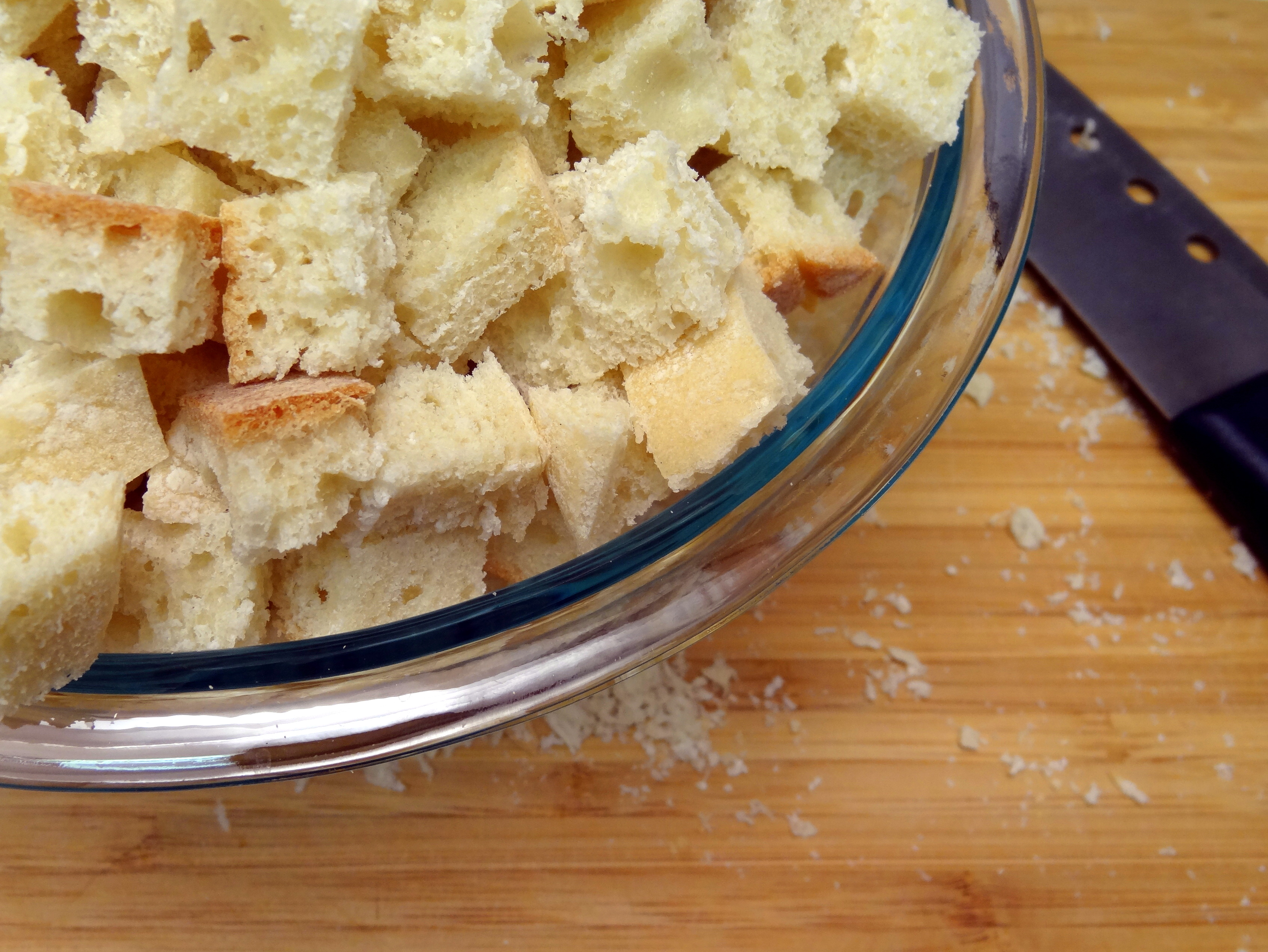 bread cubes for stuffing