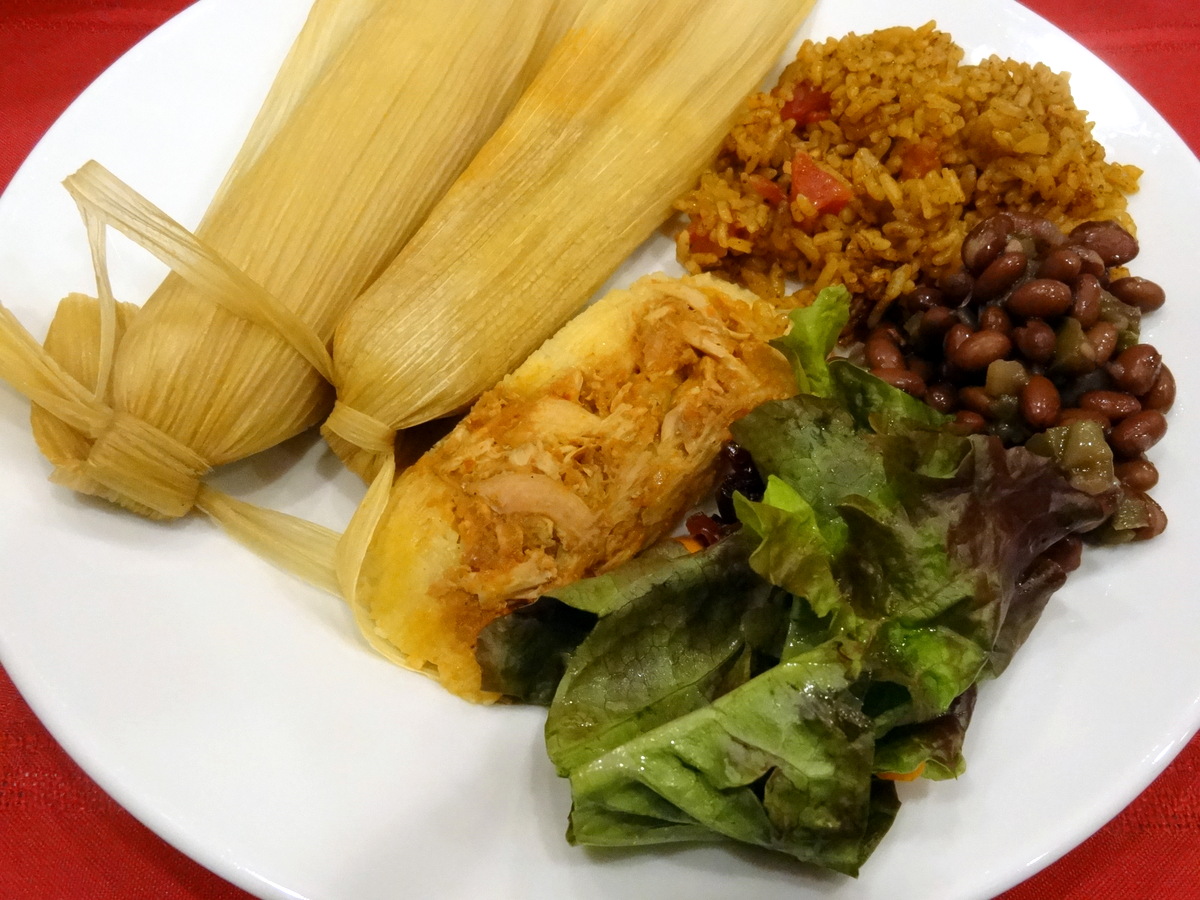 guajillo-pineapple chicken tamales