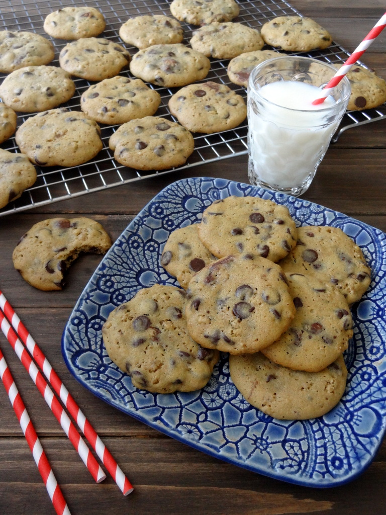 nutella rice krispies chocolate chip cookies