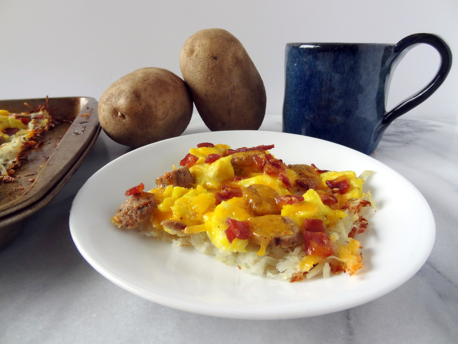 hash brown breakfast pizza