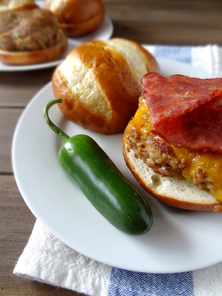 spicy peanut butter bacon cheeseburgers