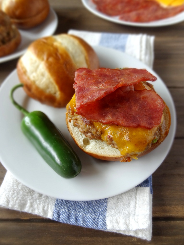 spicy peanut butter bacon cheeseburgers