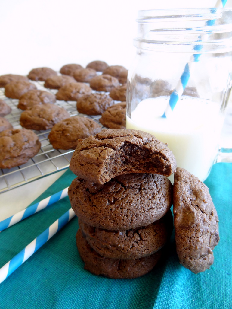 chocolate espresso crinkle cookies