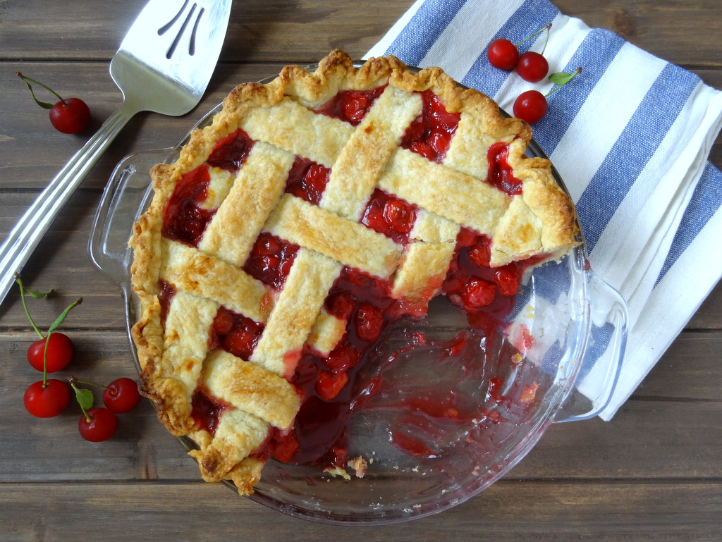 classic tart cherry pie