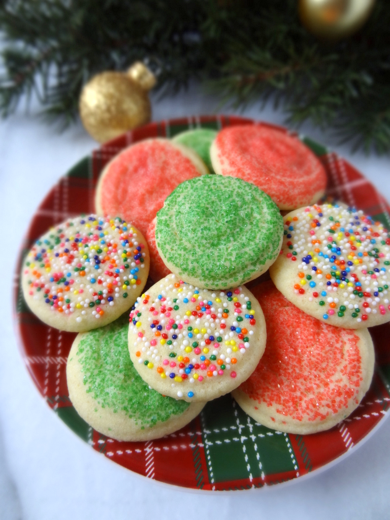 Aunt Della's sugar cookies