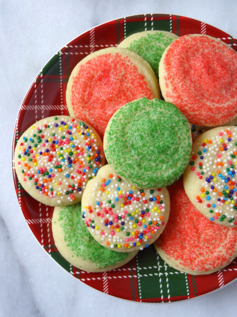 Aunt Della's sugar cookies