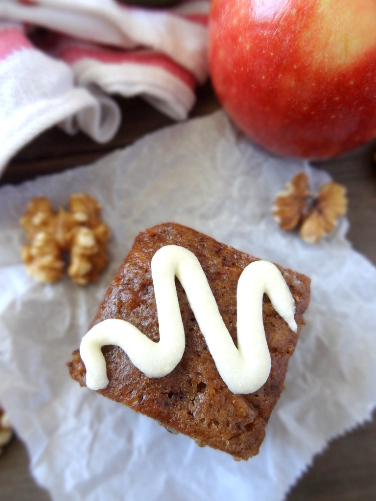 apple spice cake