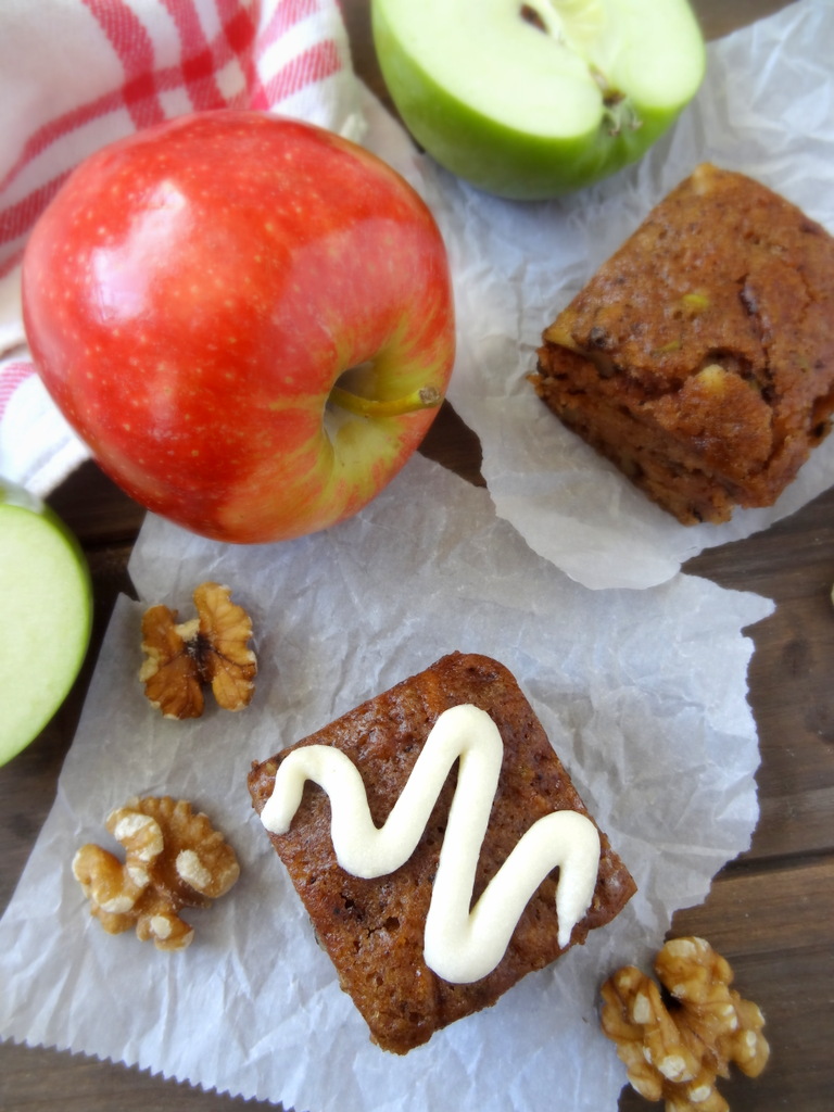 apple spice cake